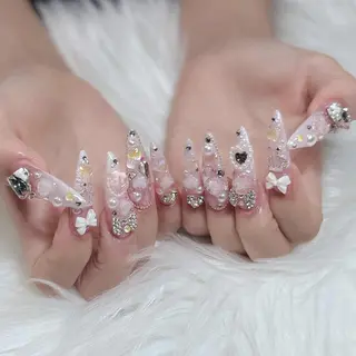 ネイル AKIKO NAILのネイルデザイン
