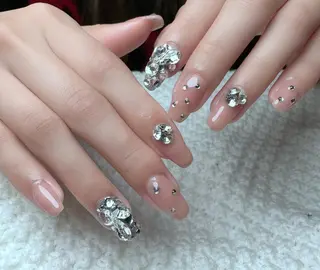 ネイル 新山 聖のネイルデザイン