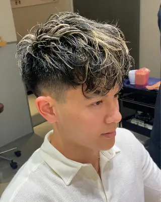 ショート カラー メンズ unopulir 景山　凌のヘアスタイル