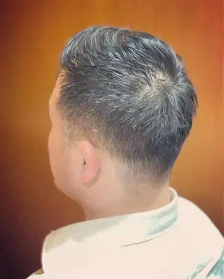 ショート 北川 竜也のヘアスタイル