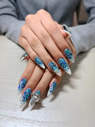 ネイル I pinknail 韓国風·持ち込み専門のネイルデザイン