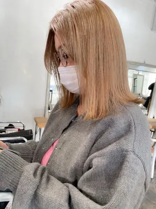 ショート カラー ✨ブリーチなし透明感 池袋 水野のヘアスタイル