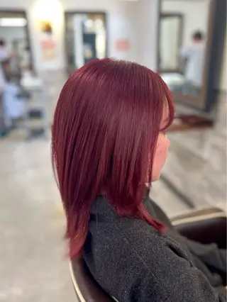 ミディアム カラー 長浜 小晴のヘアスタイル