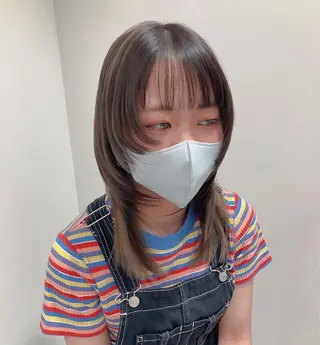 ミディアム カラー スキバサミを使わない カット🌼唯🌼のヘアスタイル