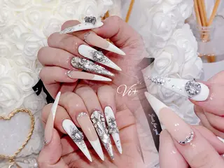 ネイル ✨Nailsalon Vi+✨のネイルデザイン