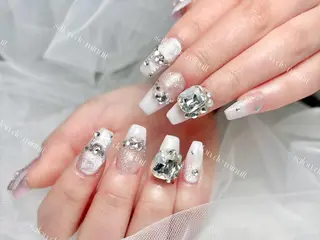 ネイル Momo 🤍のネイルデザイン