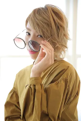 ショート カラー マツエク・マツパ 黒木 健悟のヘアスタイル