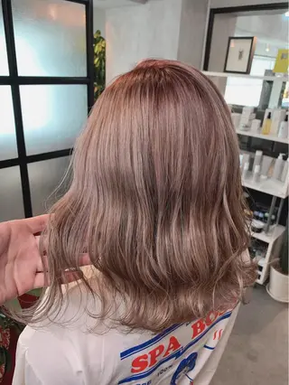 カラー なかの たくみのヘアスタイル