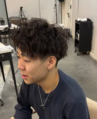 パーマ メンズ 鶴井 地のヘアスタイル