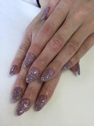 ネイル 💎🐰 saki. m 🐰💎のネイルデザイン