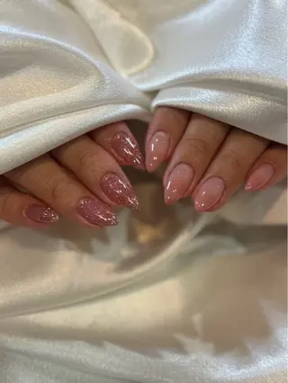 ネイル pro.M yuno 🐈‍⬛のネイルデザイン