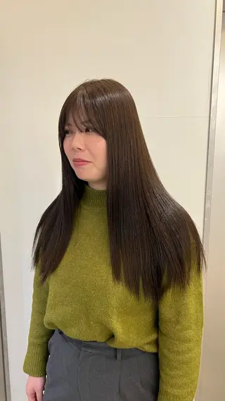 ロング カラー ミディアムレイヤー/ 艶カラー🎀 emiのヘアスタイル