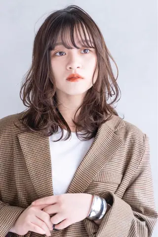 ミディアム 大宮/山口 竣也のヘアスタイル