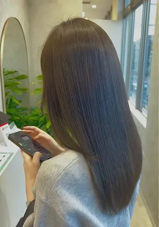 ロング カラー Eleanor枚方店 店長　飛鳥　薫のヘアスタイル