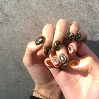ネイル nailstudio eviz新宿店のネイルデザイン
