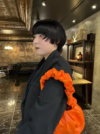 ショート カラー haco＋所属・圧倒的デザイン力 店長🎨RENAのヘアスタイル