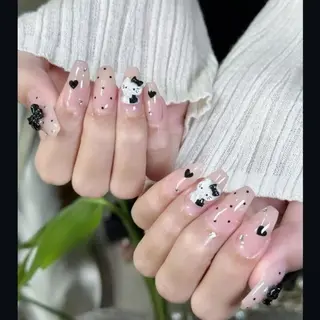 カラー AIN Nailのネイルデザイン
