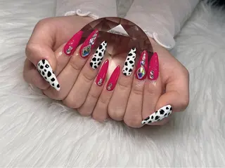 ネイル nail&eye Ariesのネイルデザイン