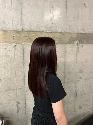 カラー 瑠己杏 :ボブ/ ハイトーンワンカラーのヘアスタイル