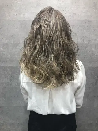 ロング ショート特化美容師 大阪京橋　大本　渉のヘアスタイル