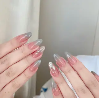ネイル エリ🫧 nail池袋東口のネイルデザイン