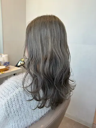 セミロング カラー 🍇おぐら めぐみ🍇のヘアスタイル