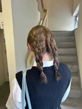 ミディアム 薄暮 マツイ レンのヘアスタイル