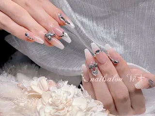 ネイル ✨Nailsalon Vi+✨のネイルデザイン