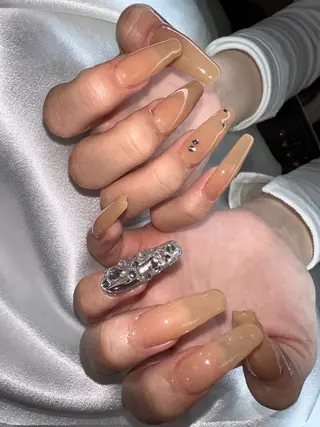 ミディアム YOKOSUKA🌊 NAIL🌿🫧💛のネイルデザイン