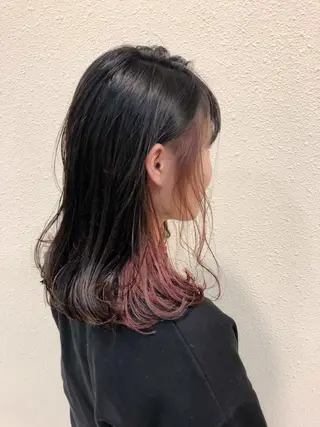 ミディアム カラー 中川 茜里のヘアスタイル