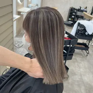 ミディアム カラー 廣庭 勇人のヘアスタイル