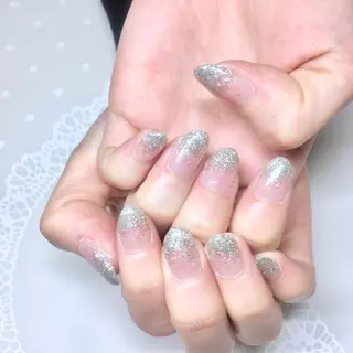 ネイル 新宿ネイルサロン ジェミディローサのネイルデザイン