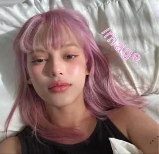 カラー 【pia】 ホノカブリーチカラーのヘアスタイル