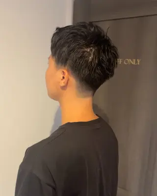 メンズ 山田 知佳のヘアスタイル