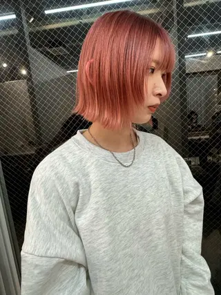 ミディアム カラー ヘアアレンジ lani ブリーチ /ダブルカラーのヘアスタイル