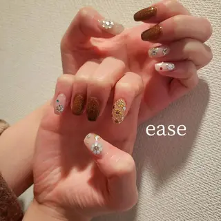 ショート カラー キッズ パーマ ネイル ヘアアレンジ マツエク・マツパ メンズ アイブロウ ChouChou  NAILSALONのネイルデザイン