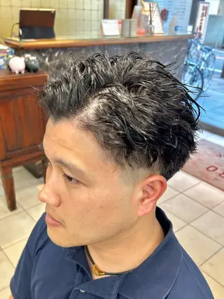 パーマ メンズ メンズ特化/カット: パーマ🔥REO🔥のヘアスタイル