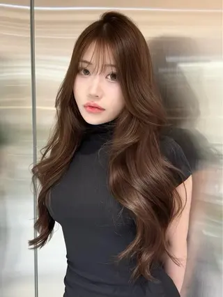 ロング カラー Loom by Sea 新宿所属・Kaede/ブリーチ なし/レイヤー🤍のヘアスタイル