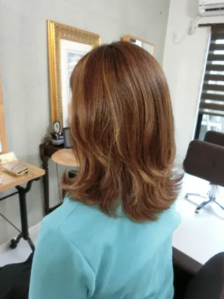 セミロング カラー ma cherie 　naoのヘアスタイル