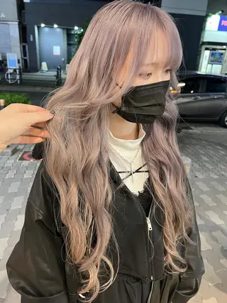 ロング カラー マンツーマン女性 美容師 奏のヘアスタイル