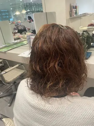 ミディアム 平 真亜里のヘアスタイル