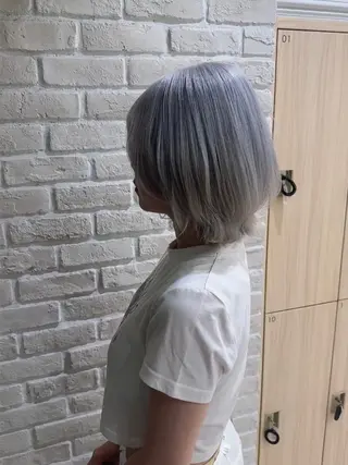 ショート カラー ボブ•ショートカット 草野太一のヘアスタイル