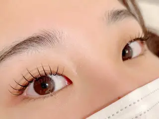 マツエク・マツパ グランアイ𑁍 船橋北口店菊間のマツエク・マツパデザイン