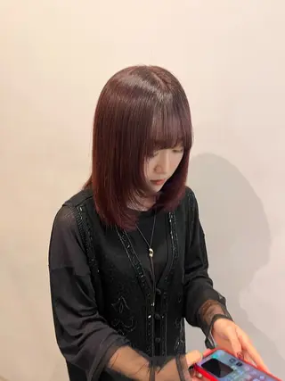 ミディアム レイヤーカット/ kotoneのヘアスタイル