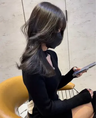 ロング カラー ❤️ブリーチなし💚 ダブルカラー平野実花のヘアスタイル