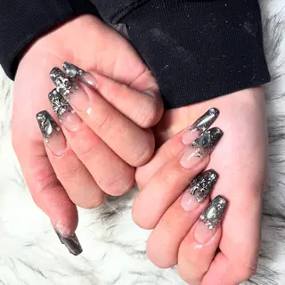 ロング mao .のネイルデザイン