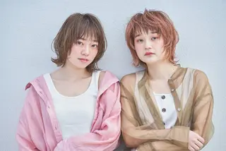 ミディアム ナカザワ マキのヘアスタイル