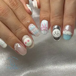 ネイル ViViChi 梨帆のネイルデザイン