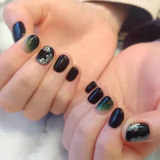 ネイル ジェヌインネイル 河内のネイルデザイン