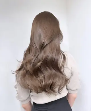 カラー 🫧新宿美容師 ヒナコ🫧のヘアスタイル